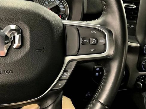 Used 2024 RAM 2500 Big Horn AWD/4WD image 28