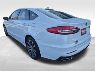 Used 2020 Ford Fusion SE video 3