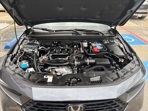 Used 2025 Honda Accord LX image 49