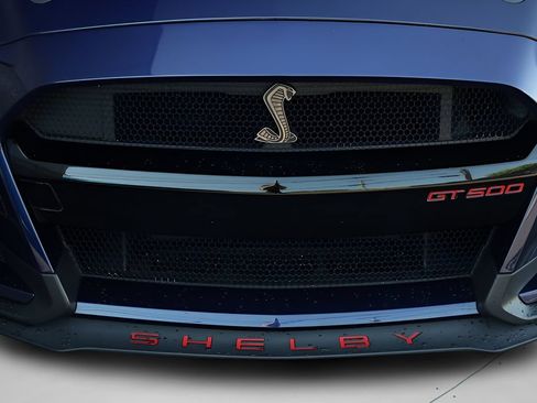 Used 2020 Ford Mustang Shelby GT500 w/ Technology Package RWD image 8