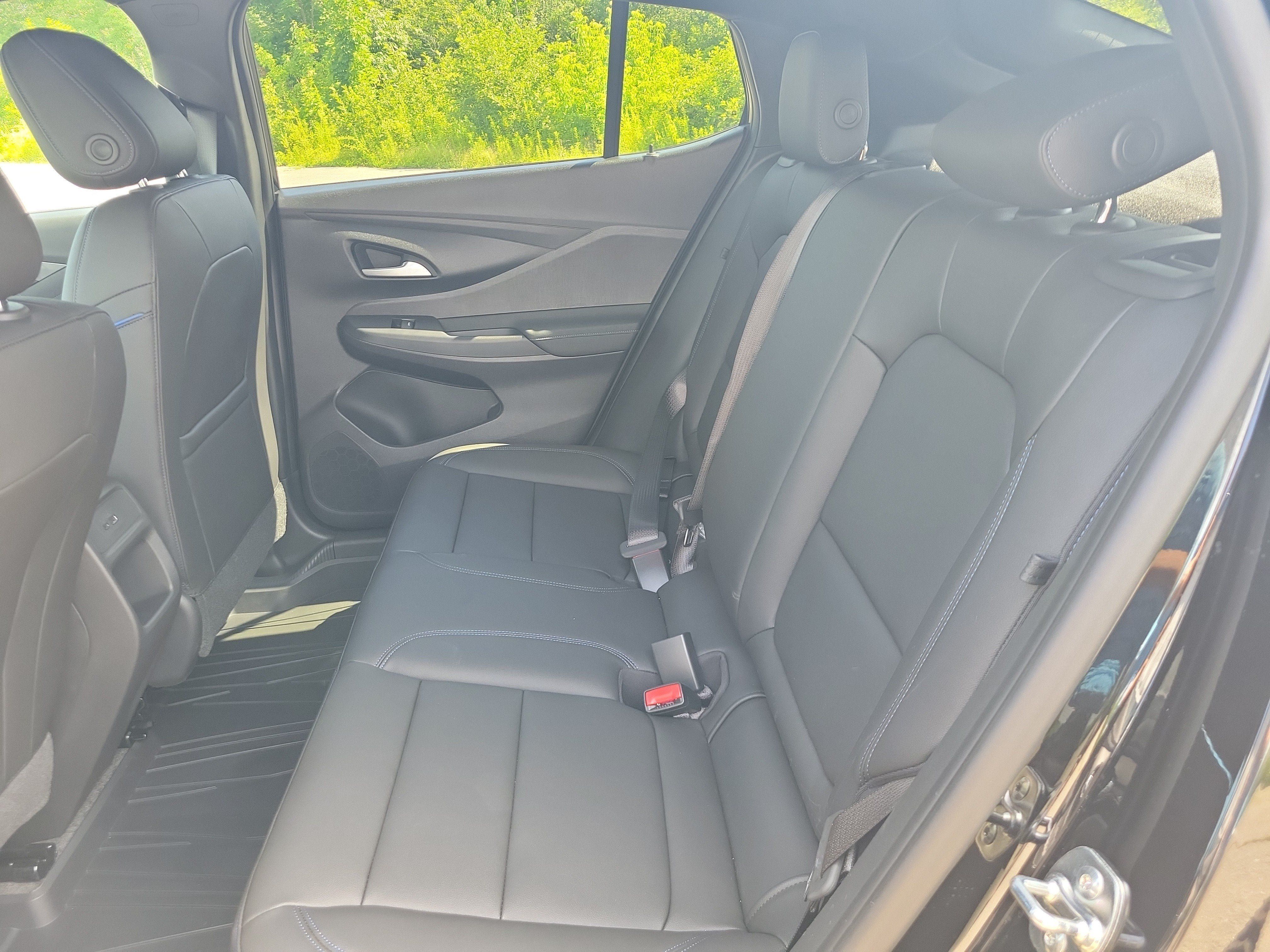 New 2026 Buick Envista Sport Touring w/ Convenience I Package FWD image 27