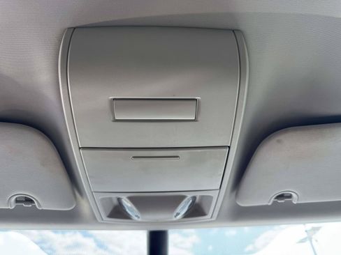 Used 2019 Dodge Grand Caravan SE w/ UConnect Hands-Free Group FWD image 26