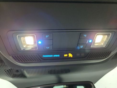 Used 2025 Ford Explorer ST image 50