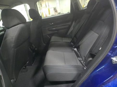Used 2025 Honda CR-V LX image 8