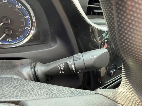 Used 2019 Toyota Corolla LE w/ Carpet Mat Package (TMS) FWD image 11