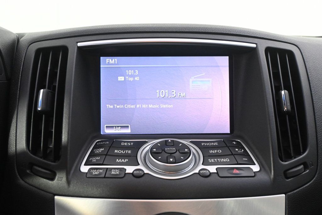 Used 2013 INFINITI G37 Convertible w/ Premium Pkg RWD image 26