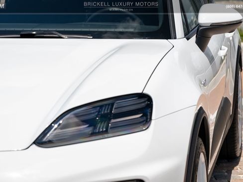 Used 2024 Porsche Macan 4 Electric AWD/4WD image 52