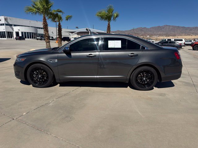 Used 2018 Ford Taurus Limited FWD image 2