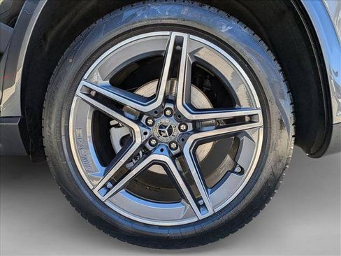 Used 2026 Mercedes-Benz GLS 450 4MATIC image 15