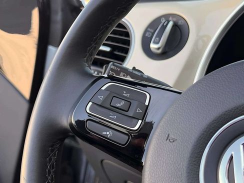 Used 2019 Volkswagen Beetle 2.0T Final Edition SEL FWD image 17