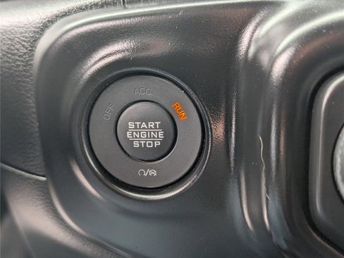 Used 2022 Jeep Wrangler Unlimited Sport AWD/4WD image 23