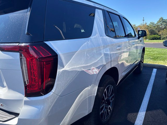 Used 2021 GMC Yukon AT4 w/ AT4 Premium Plus Package AWD/4WD image 4