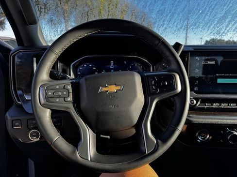 Used 2023 Chevrolet Silverado 1500 LT w/ Protection Package image 25