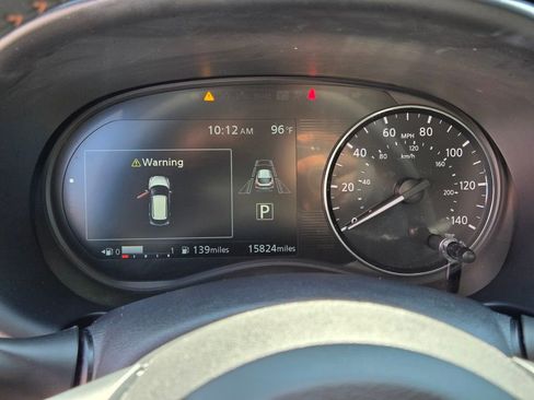 Certified 2023 Nissan Kicks SR w/ SR Premium Package FWD image 25