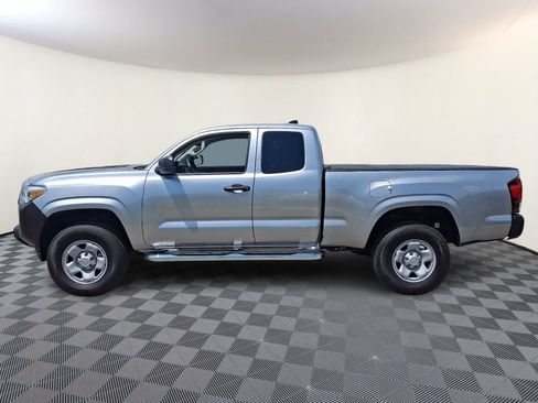 Used 2023 Toyota Tacoma SR AWD/4WD image 10