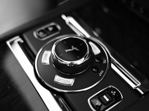 Used 2014 Rolls-Royce Ghost image 25