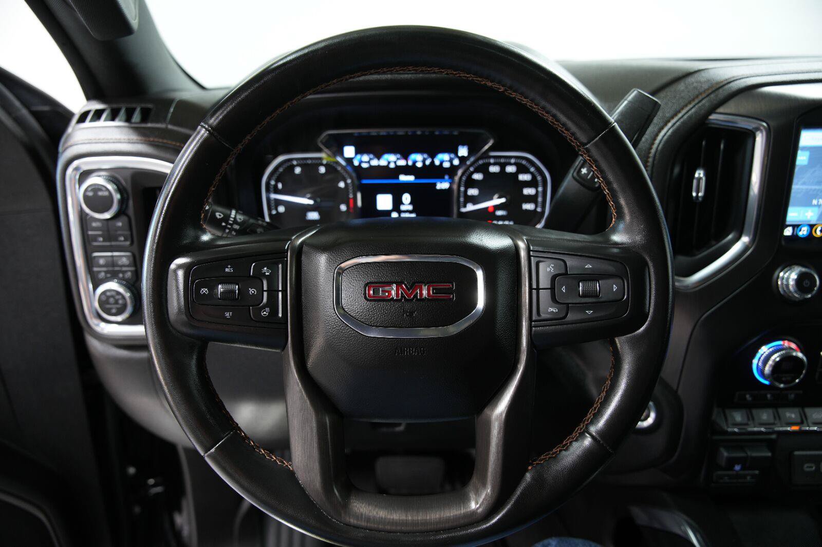 Used 2023 GMC Sierra 3500 AT4 w/ AT4 Premium Plus Package AWD/4WD image 49