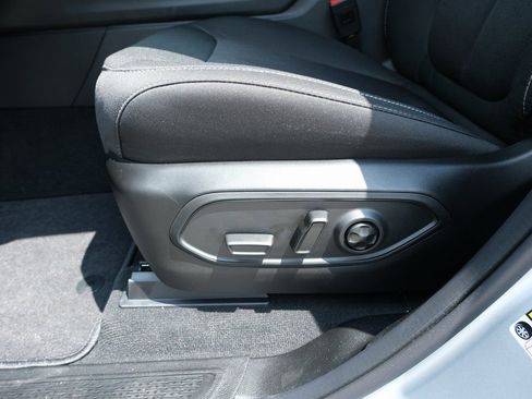 New 2025 Jeep Grand Cherokee L Laredo w/ Luxury Tech Group I image 26