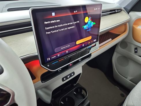 Certified 2025 Volkswagen ID. Buzz 1st Edition image 29