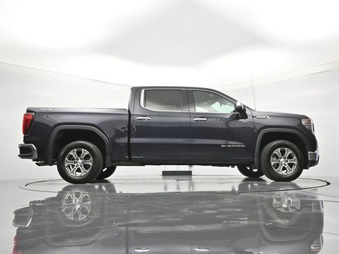 Used 2025 GMC Sierra 1500 SLT AWD/4WD image 41