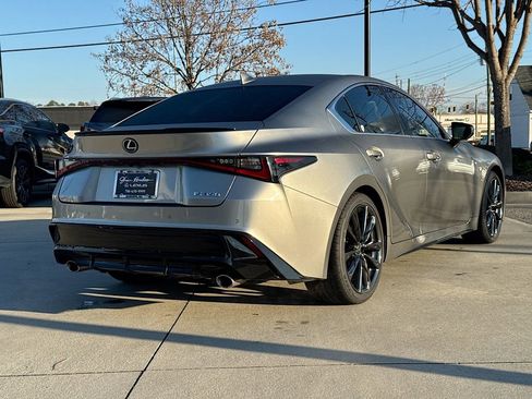 Used 2022 Lexus IS 350 F Sport image 9