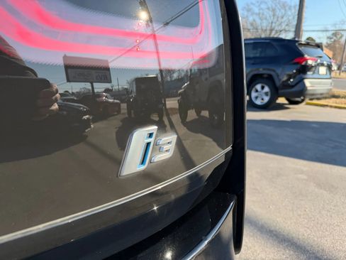 Used 2015 BMW i3 w/ Range Extender image 9