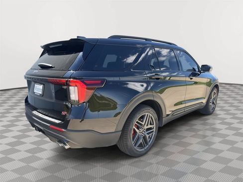 Used 2026 Ford Explorer ST w/ Sun And Sound Package AWD/4WD image 5