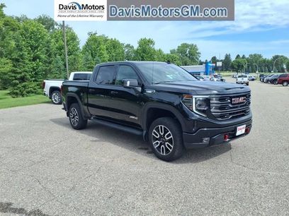 Used 2025 GMC Sierra 1500 AT4 w/ AT4 Premium Package