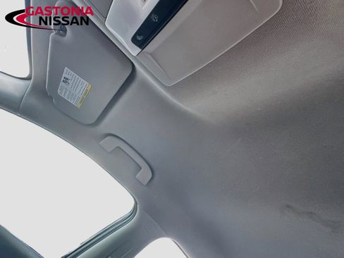 Used 2024 Nissan Sentra S FWD image 27