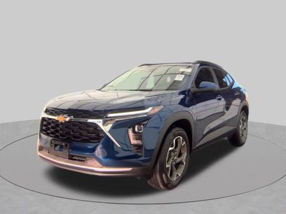 Used 2024 Chevrolet Trax LT w/ Driver Confidence Package