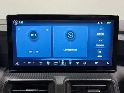 Certified 2024 Ford Mustang Coupe RWD image 25