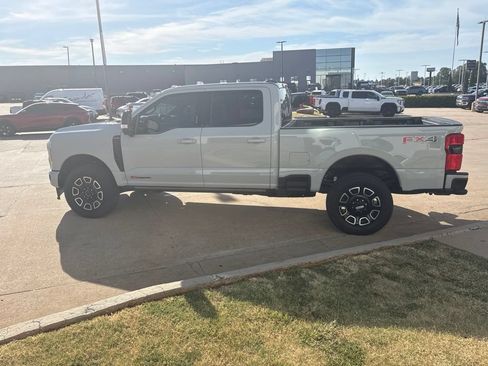 Used 2026 Ford F250 Platinum AWD/4WD image 34