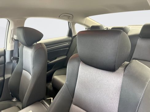 Used 2020 Honda Accord LX image 10