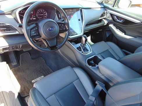 Certified 2025 Subaru Outback Onyx Edition image 11