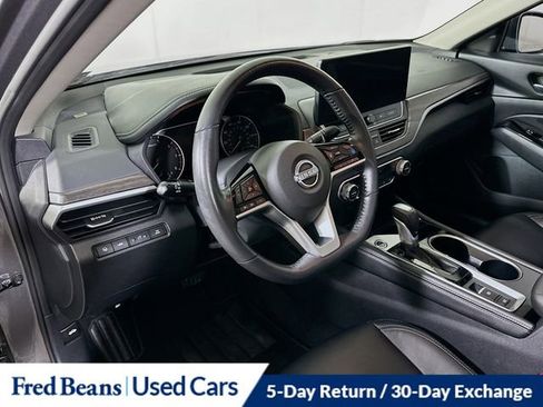 Used 2024 Nissan Altima 2.5 SL AWD/4WD image 13
