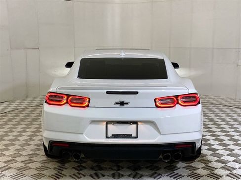 Used 2022 Chevrolet Camaro LT w/ RS Package image 18