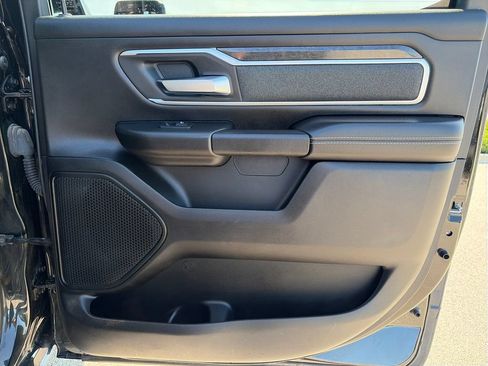 Used 2019 RAM 1500 Big Horn AWD/4WD image 32