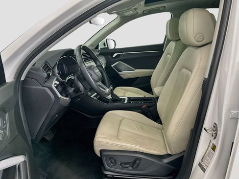 Used 2023 Audi Q3 2.0T Premium w/ Convenience Package AWD/4WD image 17
