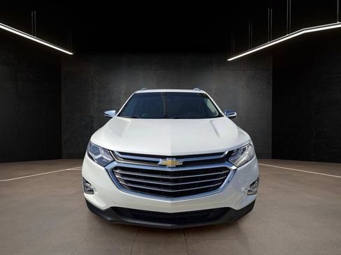 Used 2019 Chevrolet Equinox Premier FWD image 2