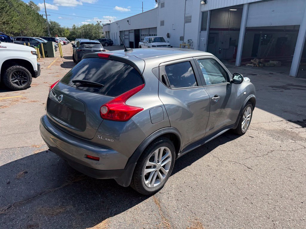 Used 2011 Nissan Juke SL AWD/4WD image 3