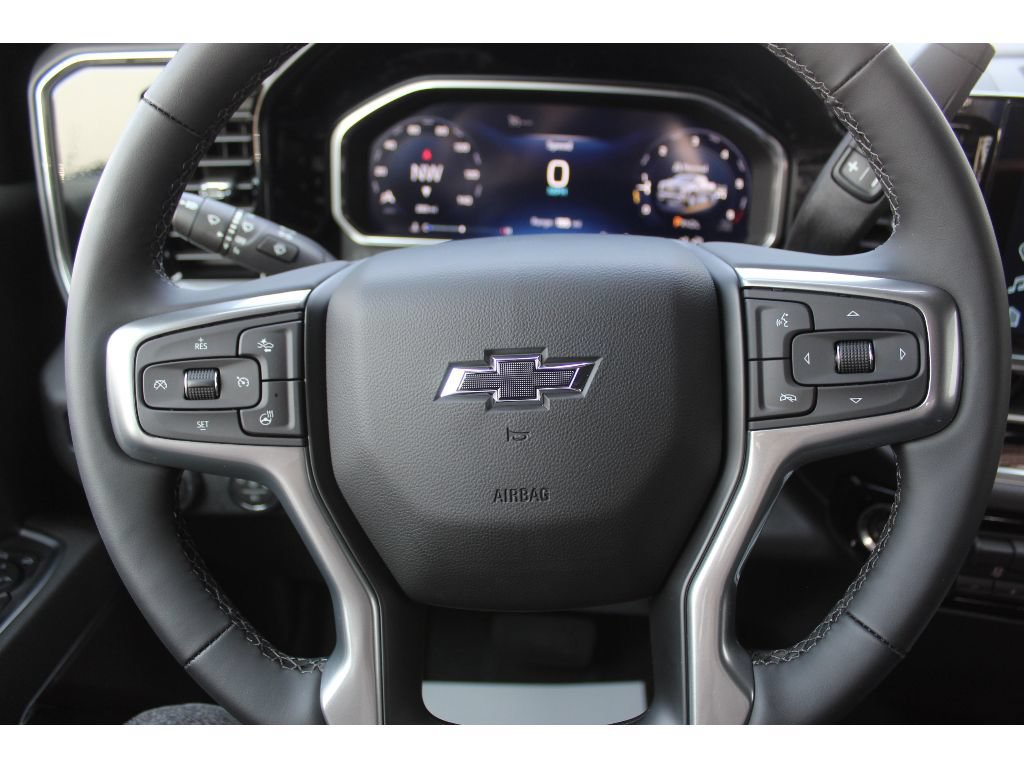 New 2026 Chevrolet Silverado 1500 RST AWD/4WD image 10