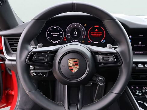 Certified 2025 Porsche 911 Carrera RWD image 22