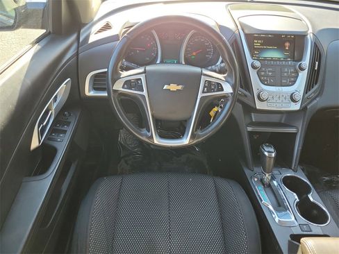 Used 2016 Chevrolet Equinox LT w/ Convenience Package image 12