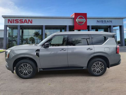 Used 2025 Nissan Armada SL w/ Captain's Chari Seat Package image 7