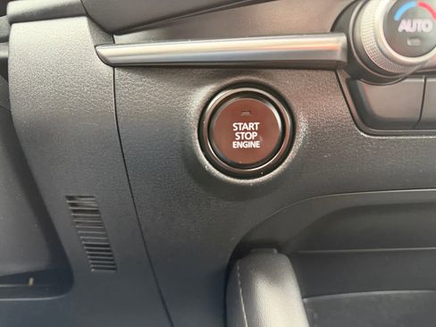 Used 2023 MAZDA MAZDA3 s image 21