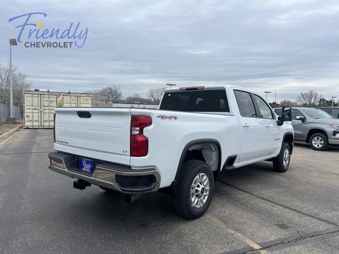 New 2026 Chevrolet Silverado 2500 LT AWD/4WD image 3