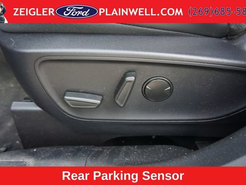 Used 2025 Ford Escape ST-Line w/ Tech Pack #1 AWD/4WD image 18