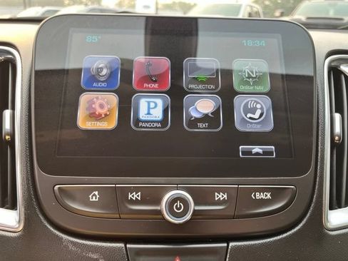 Used 2016 Chevrolet Malibu LT FWD image 27