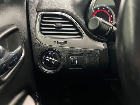 Used 2017 Dodge Journey Crossroad w/ Popular Equipment Group image 29