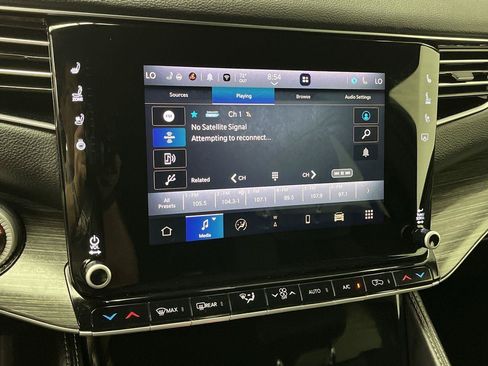 Used 2024 Jeep Wagoneer L Series II AWD/4WD image 20